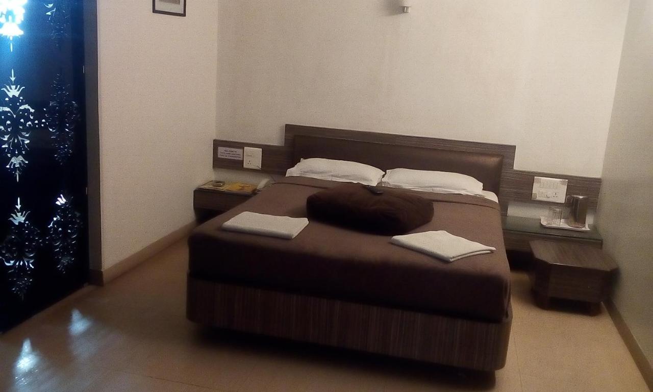 Hotel Rama Executive Mahābaleshwar Buitenkant foto