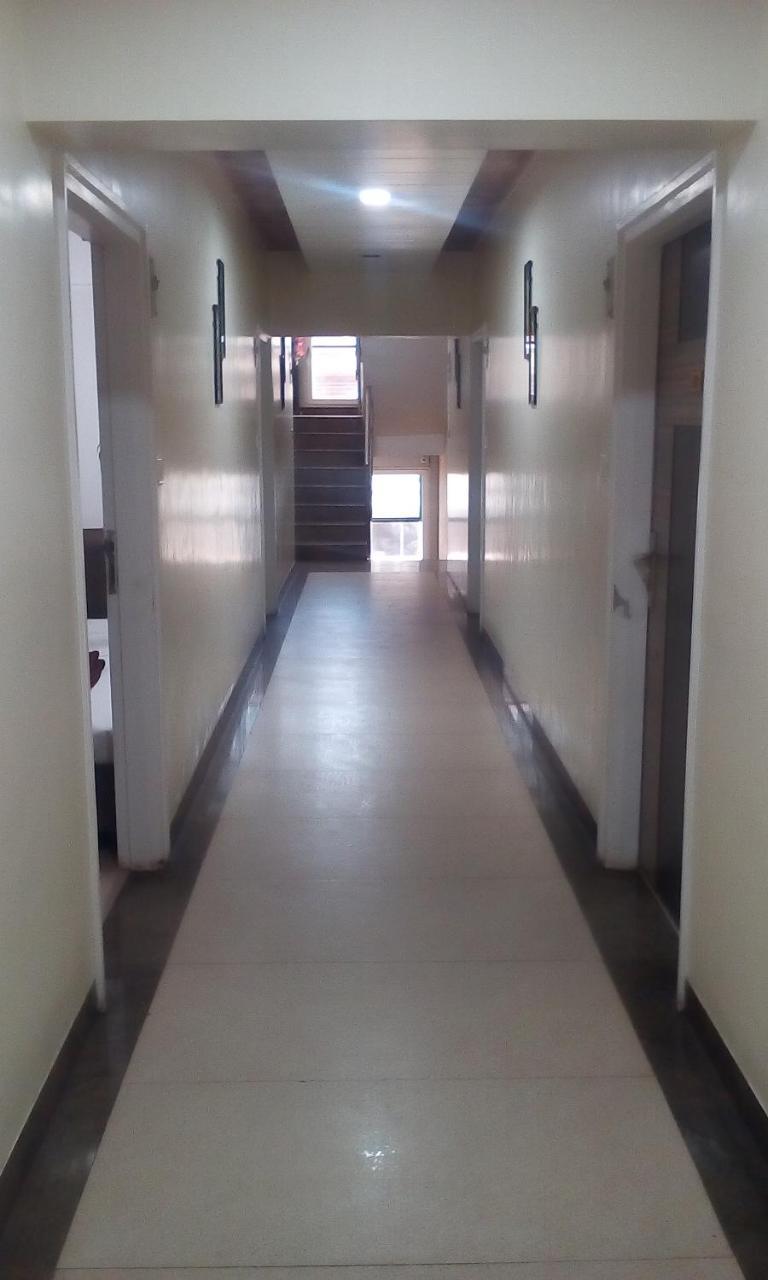 Hotel Rama Executive Mahābaleshwar Buitenkant foto